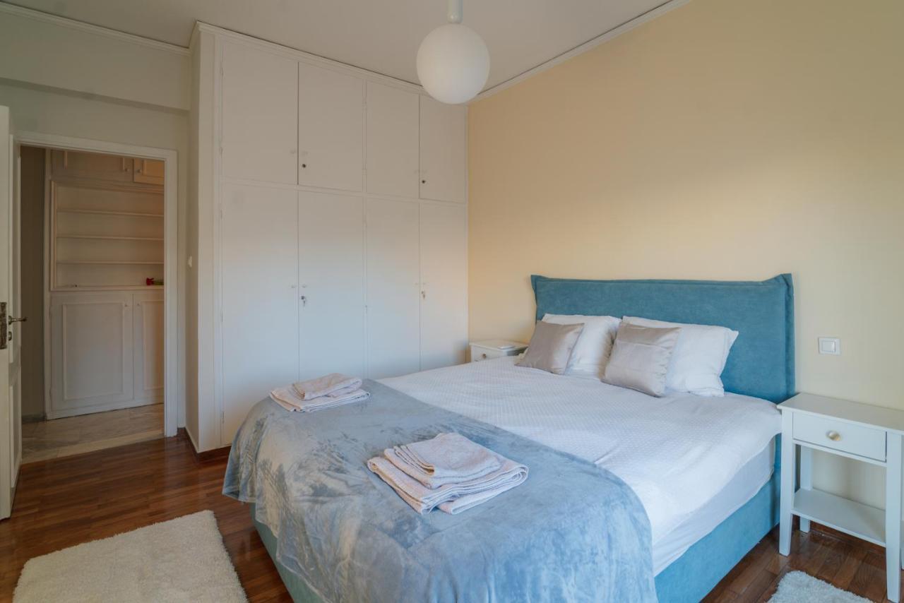 Sea Front Luxury Apartment Patras Extérieur photo